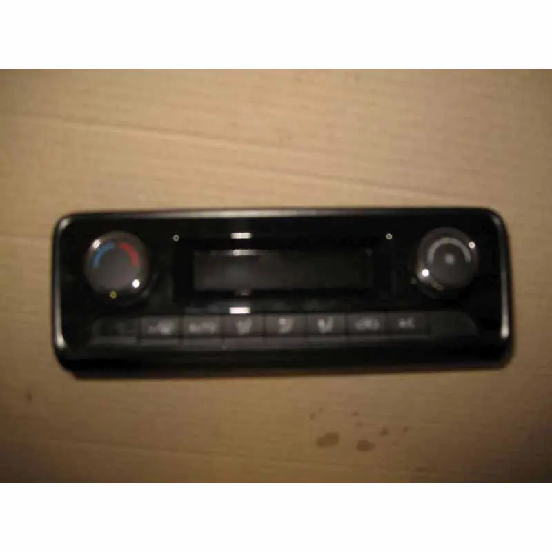 Nejprodávanější klimatronic ŠKODA Fabia III 6V06V0907044A