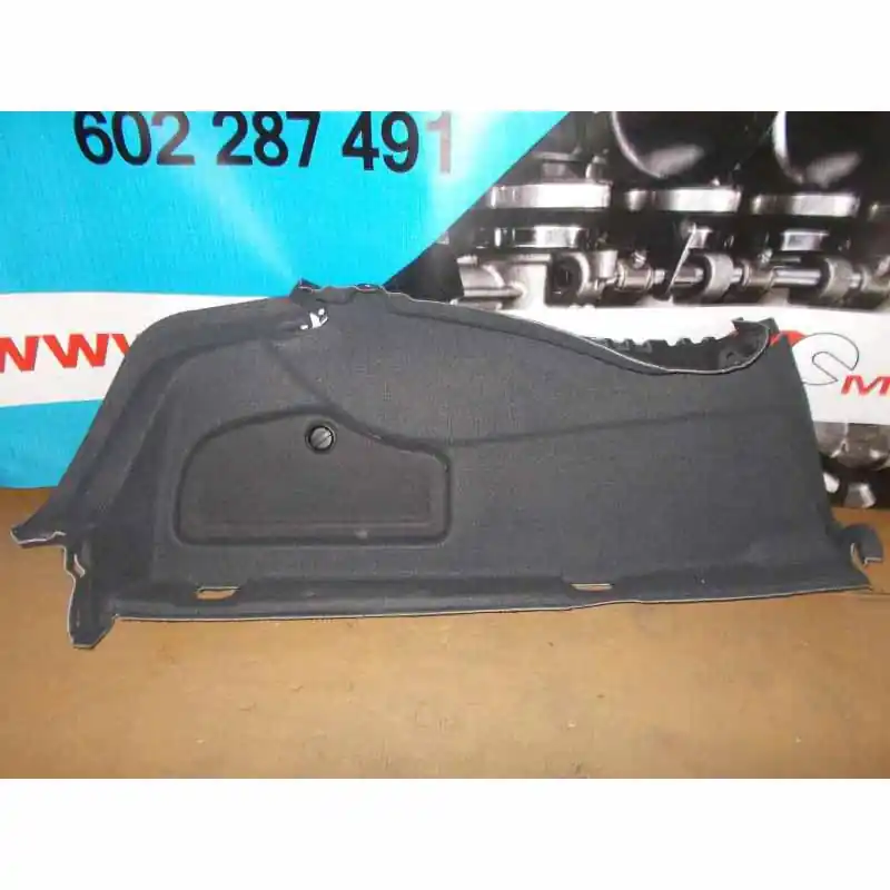 výplň kufru levá AUDI A6 4G0 sedan4G5863887A36R Poslední Šance