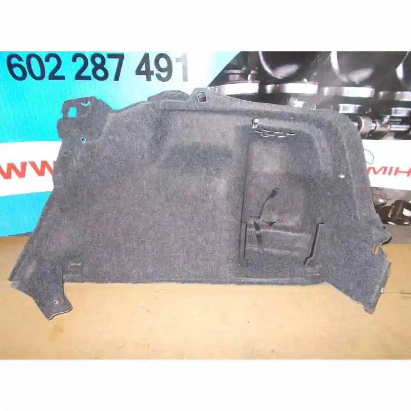 výplň kufru pravá ŠKODA Rapid 5JA HB5JA867428A Tovární Cena