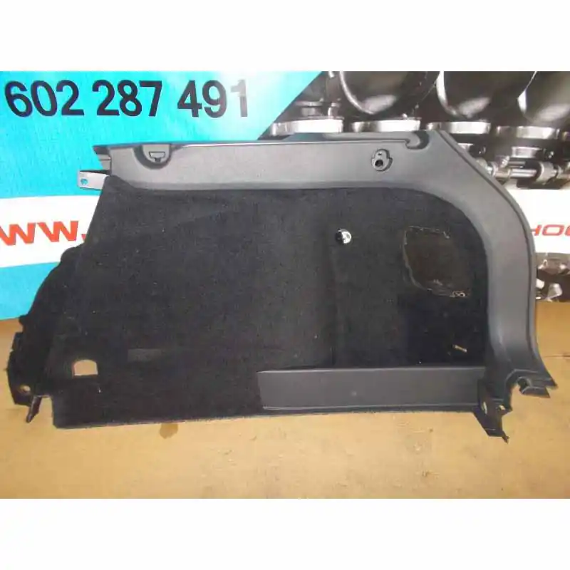 Aktuální výplň kufru pravá VW Golf VI 5K0 combi1K9867428A