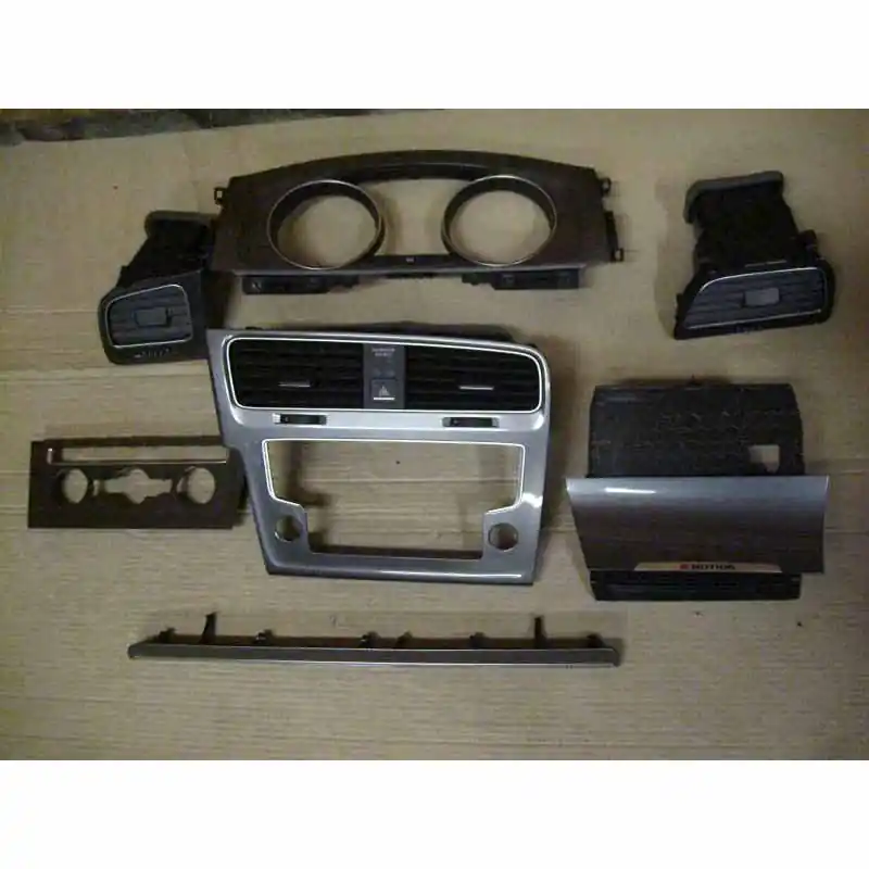 Akční Nabídka dekorace palubní desky VW Golf VII 5G0