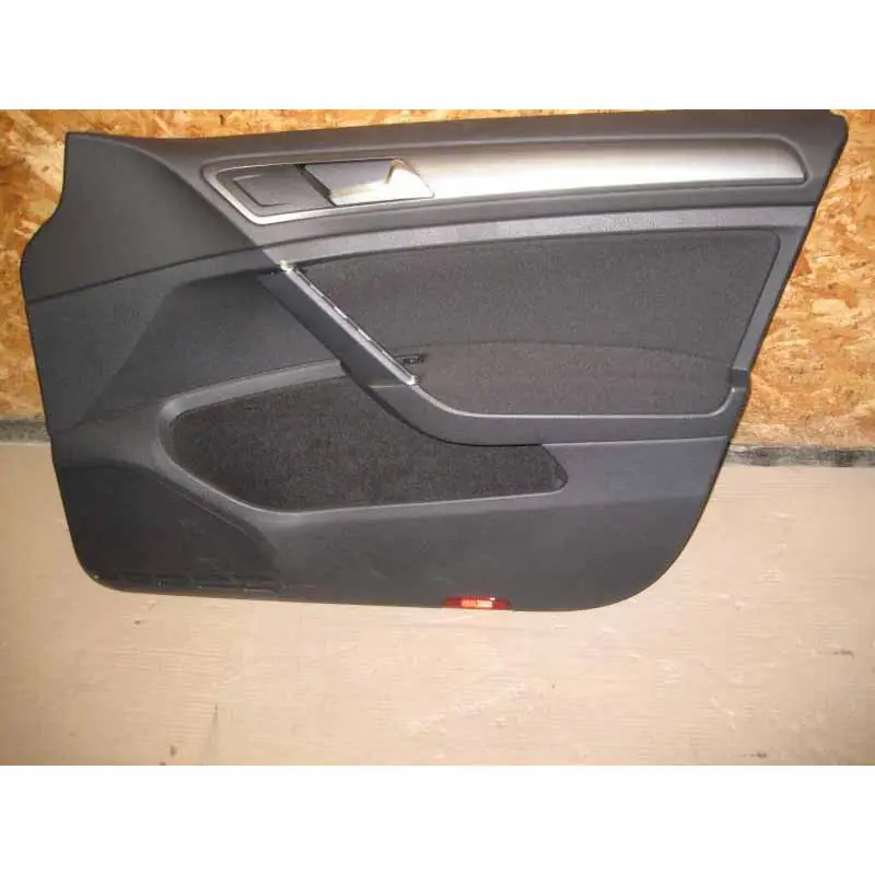 tapecírunk dveří přední pravý VW Golf VII 5G0 Nová Kolekce