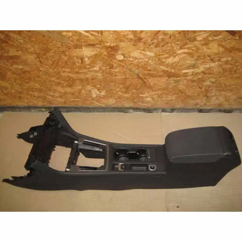 Tovární Cena středový tunel + látková loketníopěrka + zadní výdechy ventilace VW Golf VII 5G0