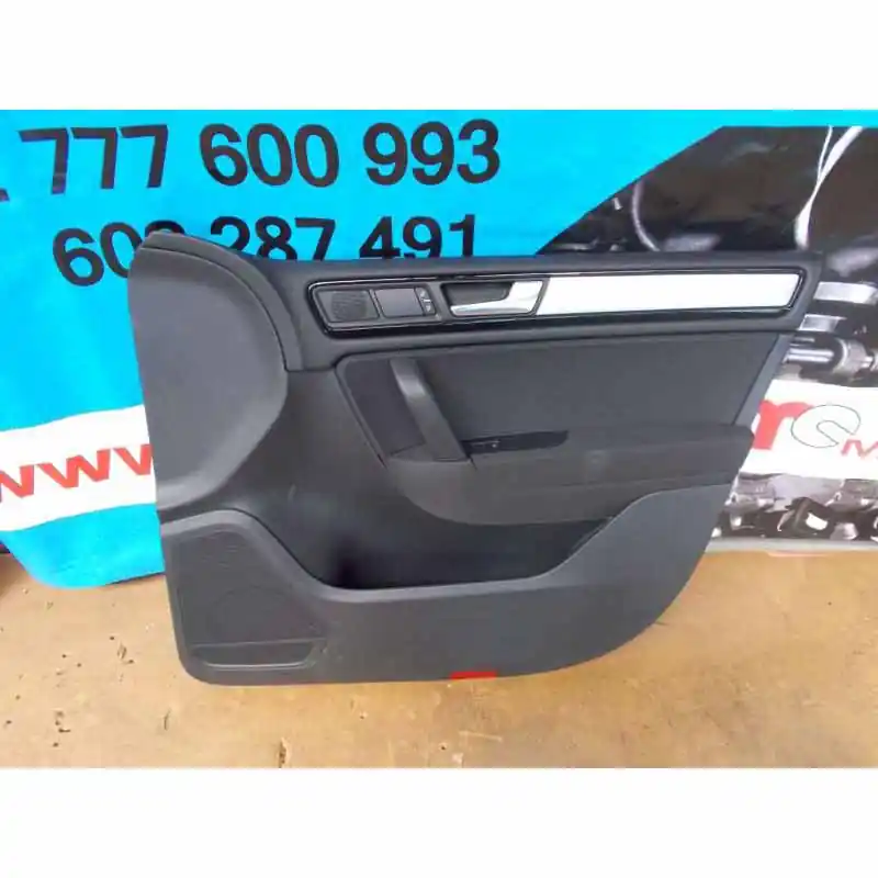 Víkendová Akce tapecírunk dveří pravý přední VW Touareg 7P07P1867012F