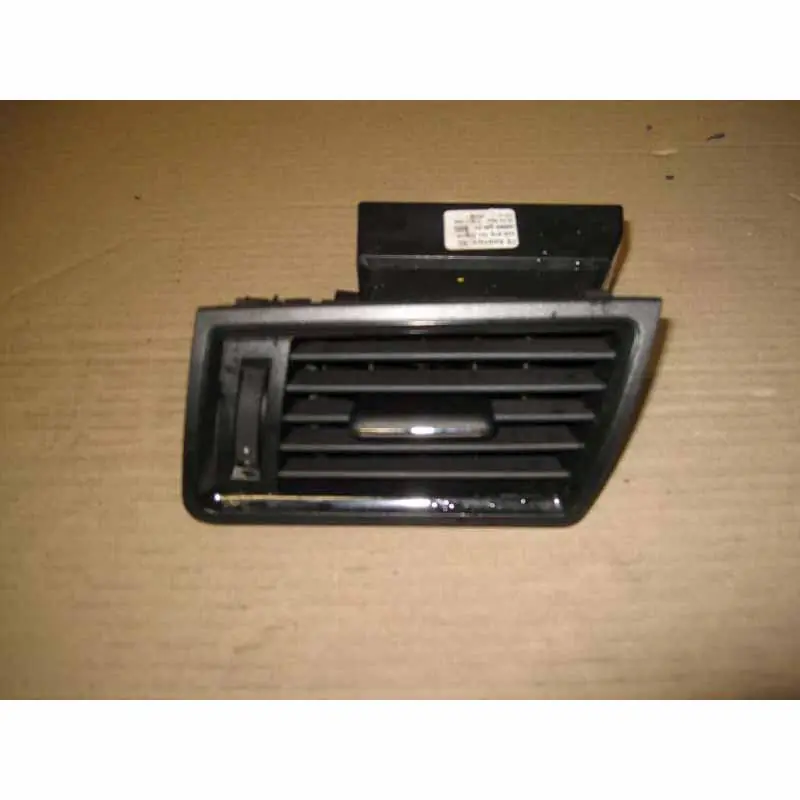 Rychlé Dodání výdech ventilace levý ŠKODA Rapid 5JA5JA819701ERYP