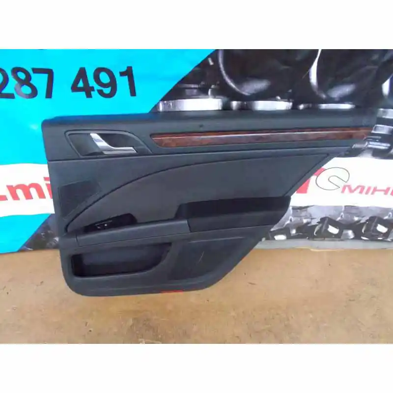 Finální Výprodej tapecírunk dveří pravý zadní ŠKODA Superb II 3T0 combi3T9867210CM