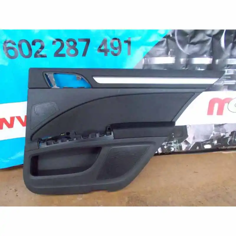 Nejlepší Volba tapecírunk dveří pravý zadní ŠKODA Superb II 3T0 sedan3T5867212