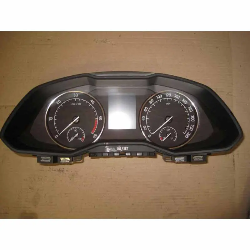 přístroje ŠKODA Superb III 3V0 2,0 TDI3V0920741 Objednat Nyní