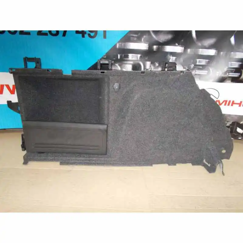 Speciální Cena výplň kufru levá ŠKODA Superb II 3T0 08-15 combi3T9867427A 1BS