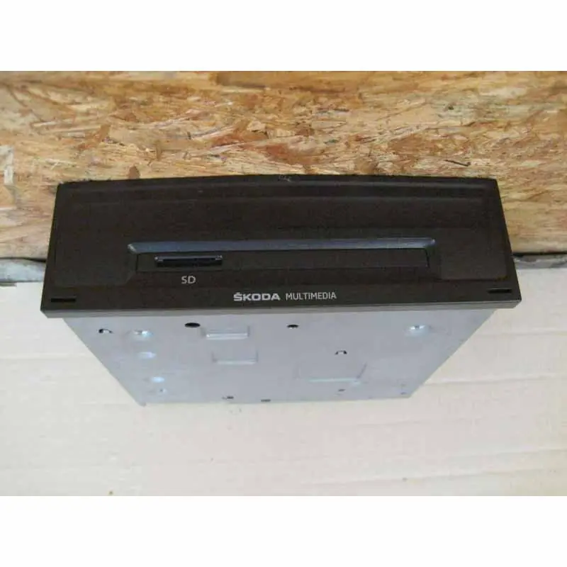 Výprodej řídící jednotka multimédia ŠKODA Fabia III 6V05Q0035819