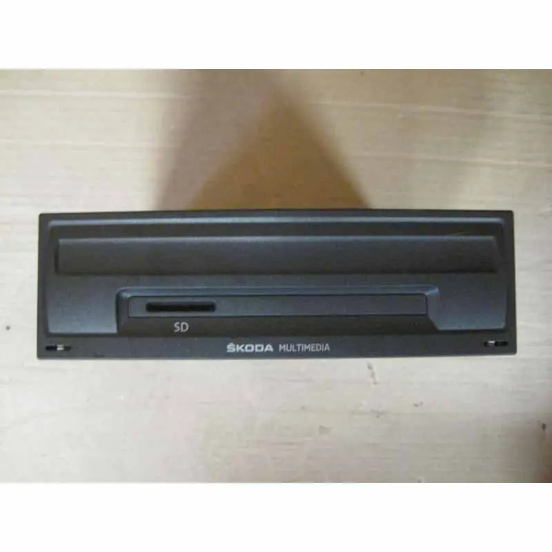 Kup Teď řídící jednotka multimédia BOLERO ŠKODA Fabia III 6V05Q0035819