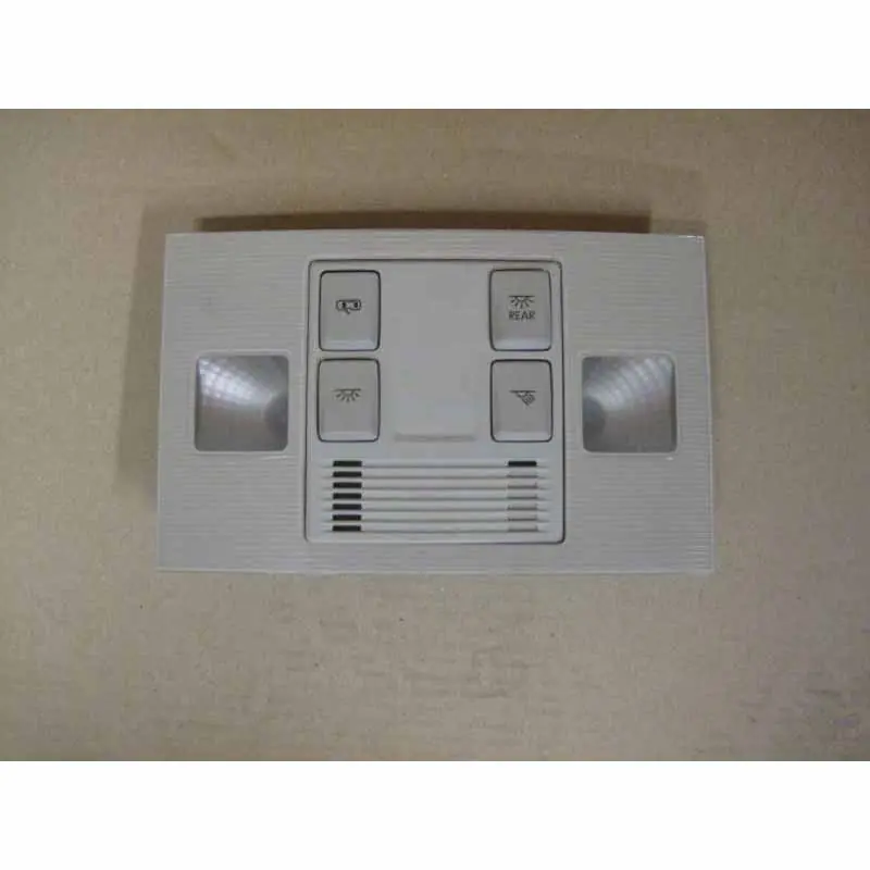 Akční Cena stropní světlo přední ŠKODA Superb III 3V05G1947105PDYS