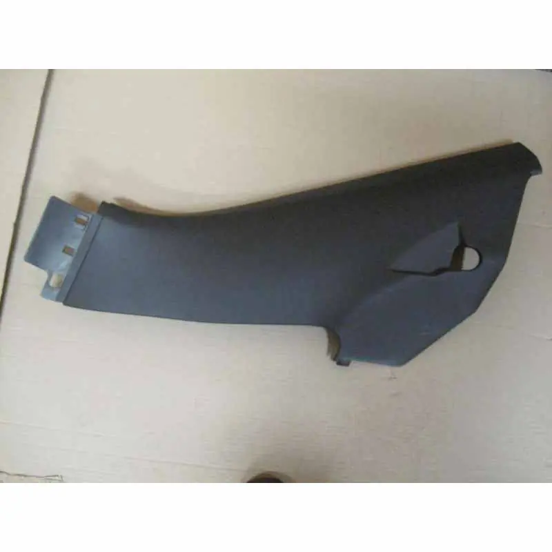 Vysoce Kvalitní panel podběhu levý VW Touareg 7P07P0867765D 82V