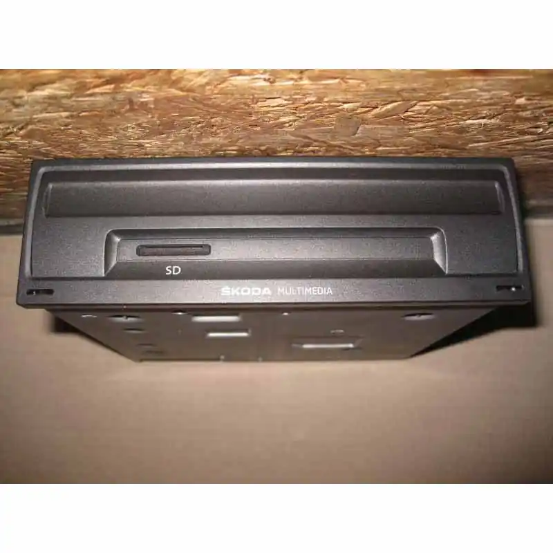 řídící jednotka multimédia ŠKODA Fabia III 6V05Q0035820 Rychlé Dodání