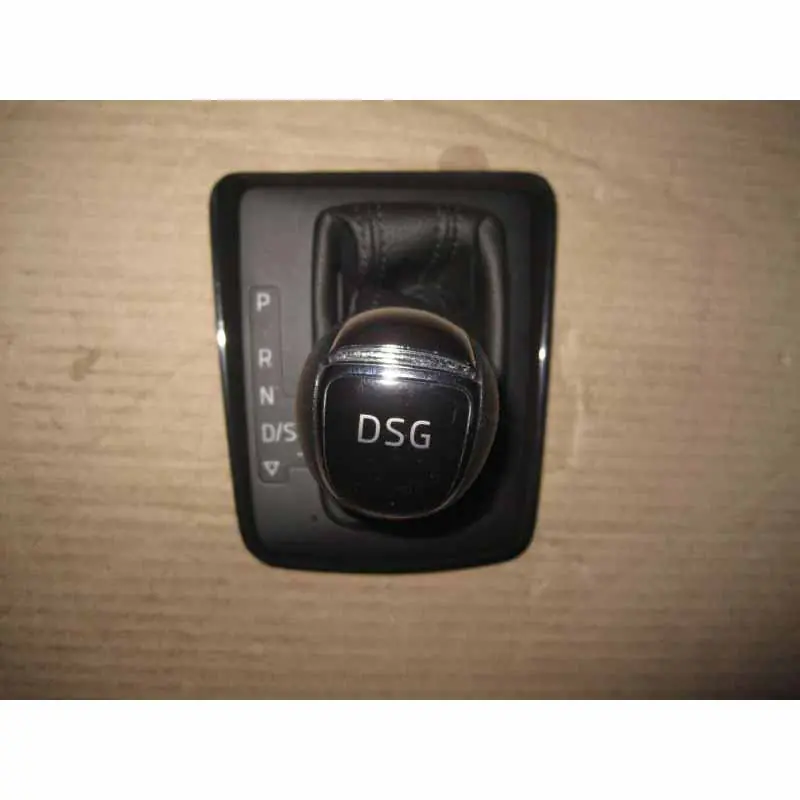 manžeta řadící páky - automat DSG ŠKODA Fabia III 6V06V1713203A1QB Expresní Doručení