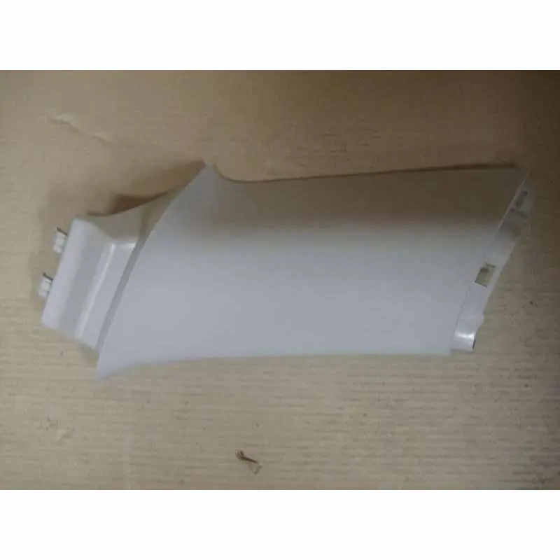 Pouze Dnes panel sloupku C horní pravý ŠKODA Superb III 3V0 combi3V9867288Y20