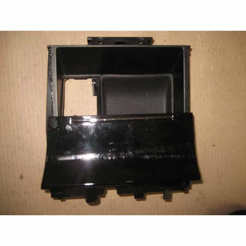 popelník přihrádka odkládací ŠKODA Superb III 3V03V1863077A 041 Originální