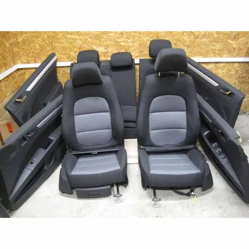 interiér ŠKODA Superb II 3T0 combi Novinka