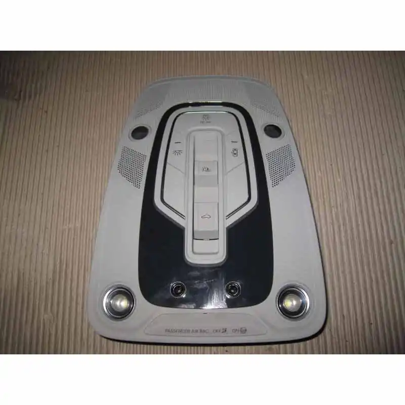 Vysoce Kvalitní stropní světlo přední AUDI Q7 4M0 16->4M0947135ABET1