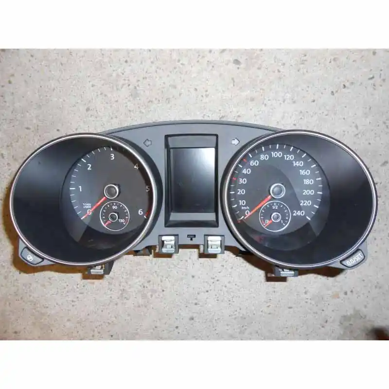 Víkendová Akce přístroje VW Golf VI 5K05K0920873A