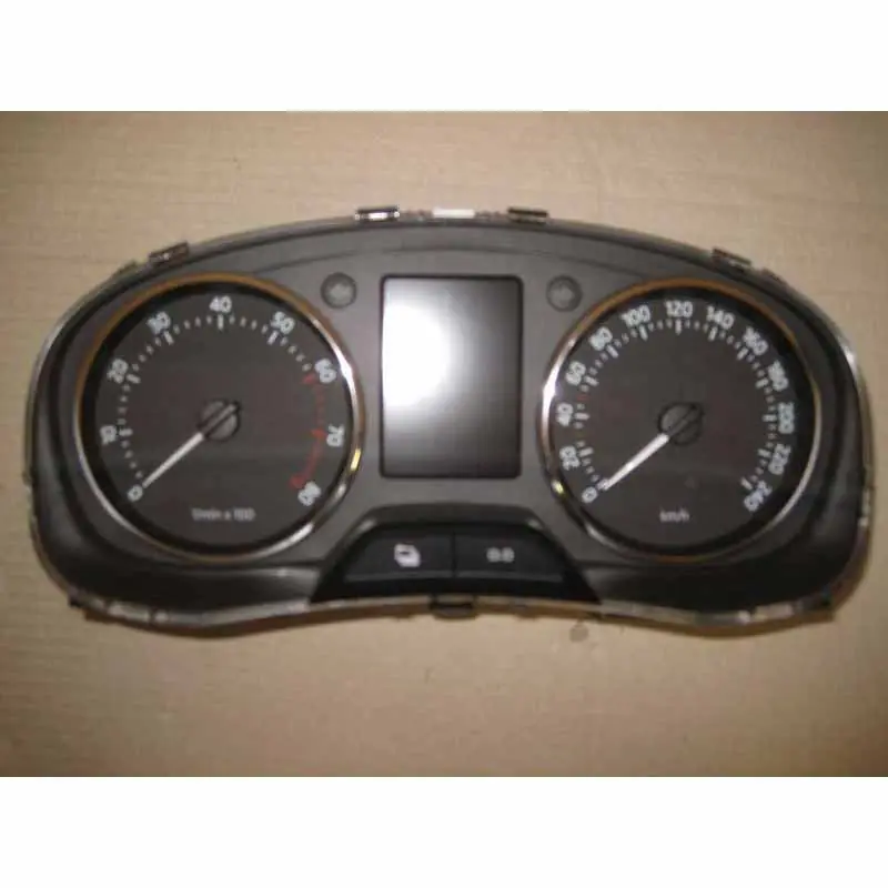 Akční Nabídka přístroje ŠKODA Rapid 5JA 1,2 TSI5JA920810 - poškrábané