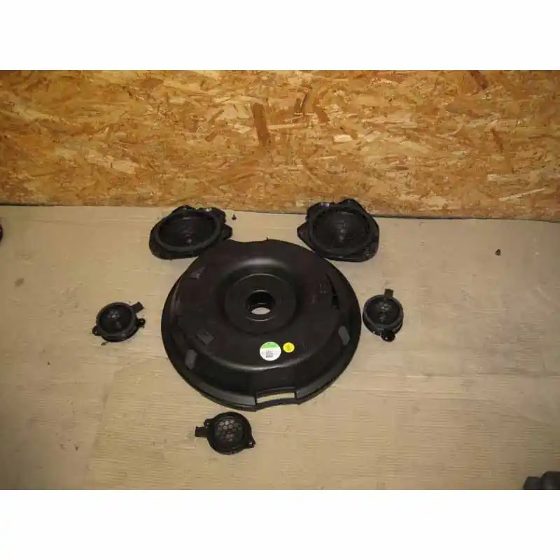 Jen Po Omezenou Doba sada reproduktorů + subwoofer AUDI A3 8V0 3DV8V0035382A8V0035397A8V3035710