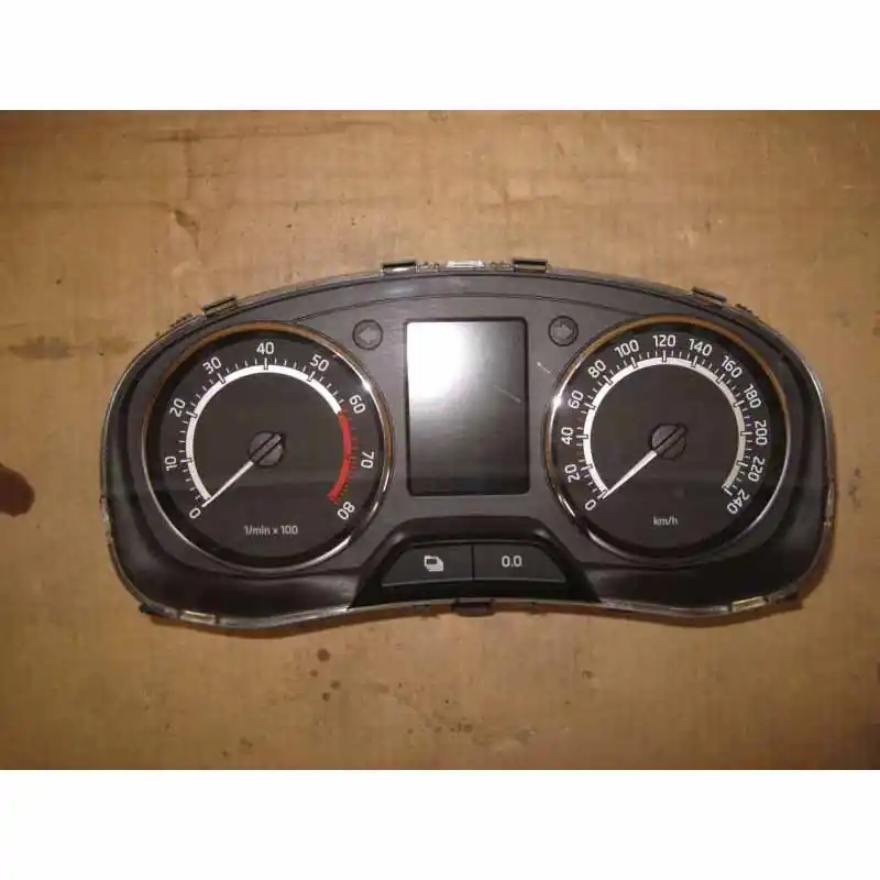 přístroje ŠKODA Rapid 5JA 1,2 HTP CGP5JA920810F Nakupujte Hned