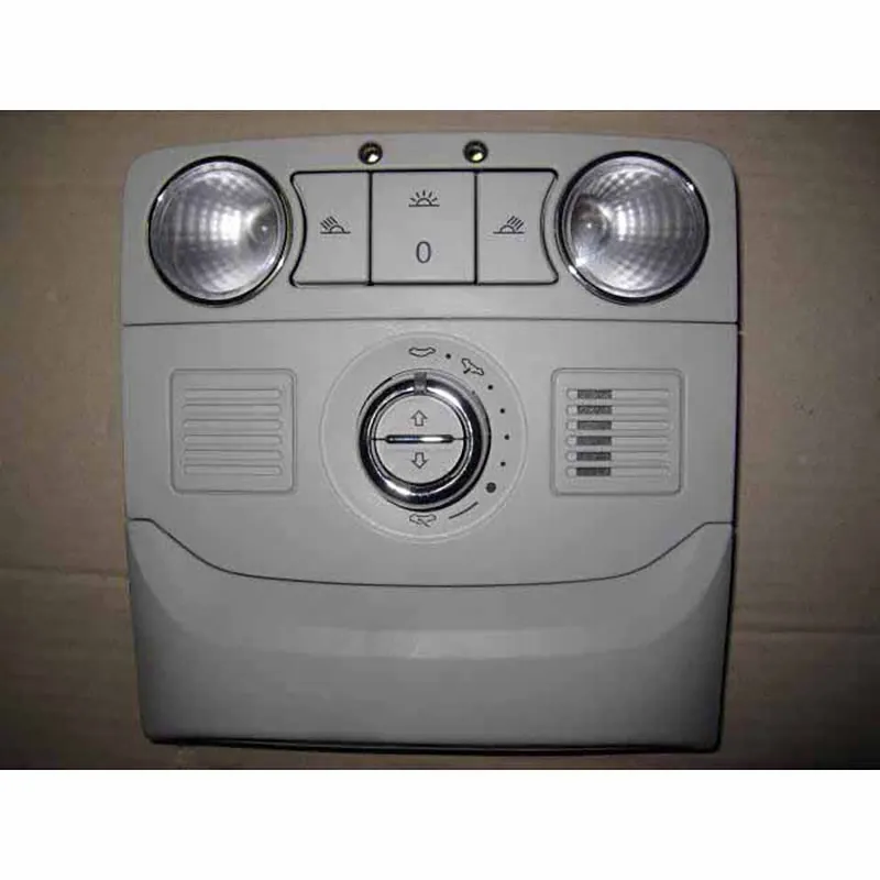 Objednat Nyní stropní světlo přední ŠKODA Octavia III 5E05E0947105CAQP