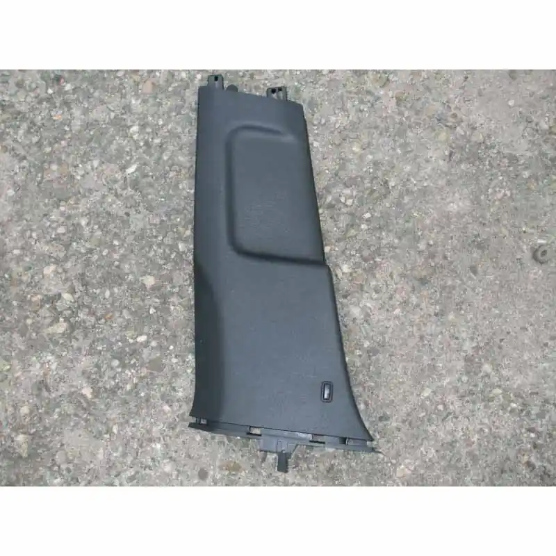Aktuální panel sloupku Bspodní levý VW Jetta5C6867291 (nový model)