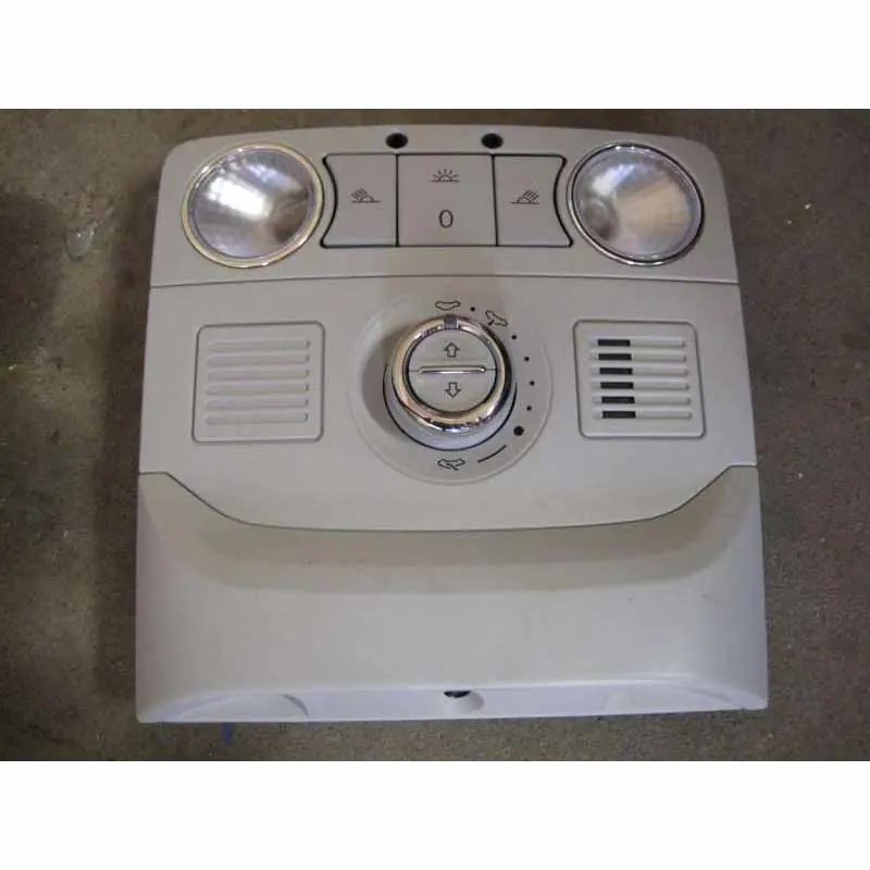 Sleva stropní světlo přední ŠKODA Octavia III 5E05E0947105D