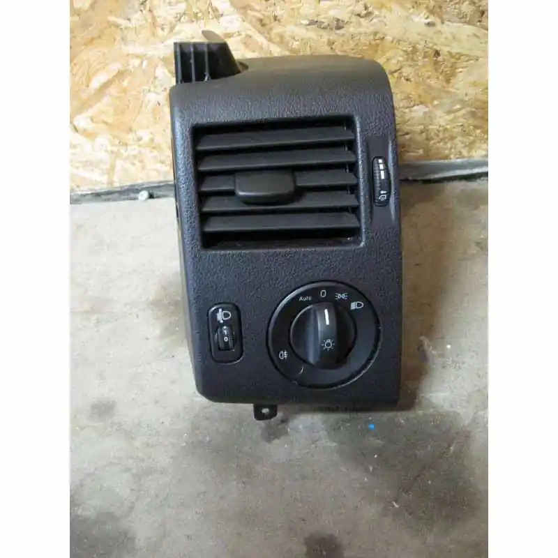 výdech ventilace levý + spínač světel VW Crafter 2E0A90683004549065450204 Vrácení Zdarma