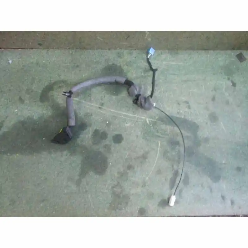 držák navigace ŠKODA Citigo 1S01S00359351S0035935A1S0035935C Dokud Zásoby Vydrží