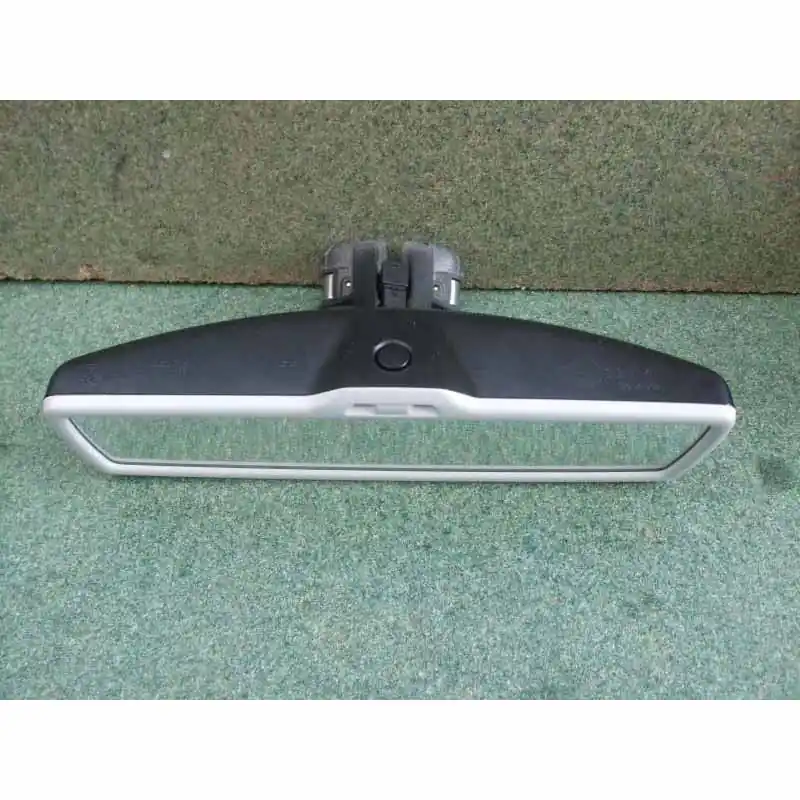 Zlevněný vnitřní zpětné zrcátko ŠKODA Superb II 3T0