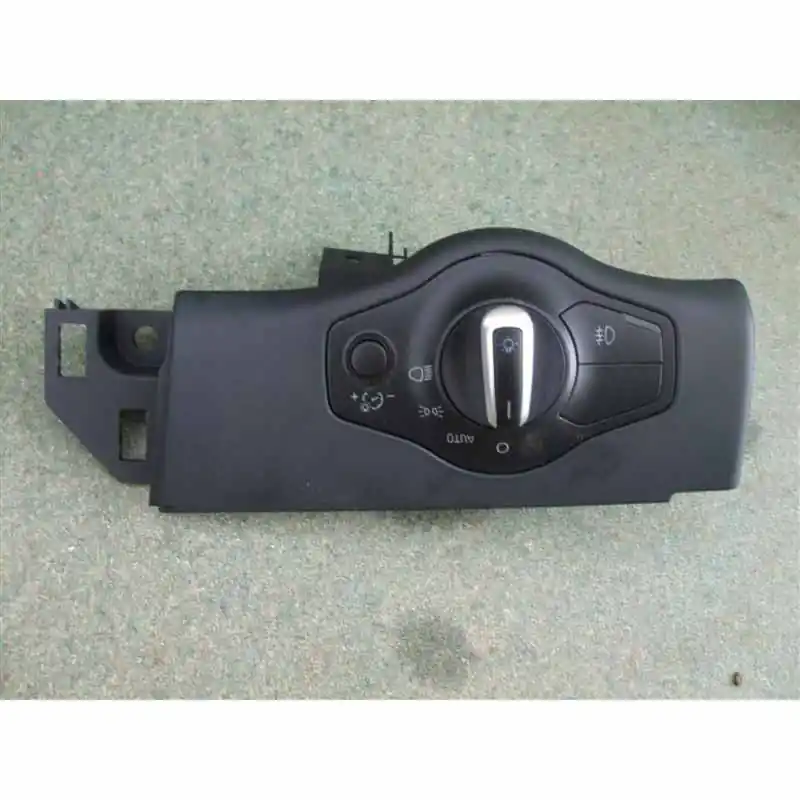 spínač světel AUDI A4/A5 RS8K0941531 Nová Kolekce