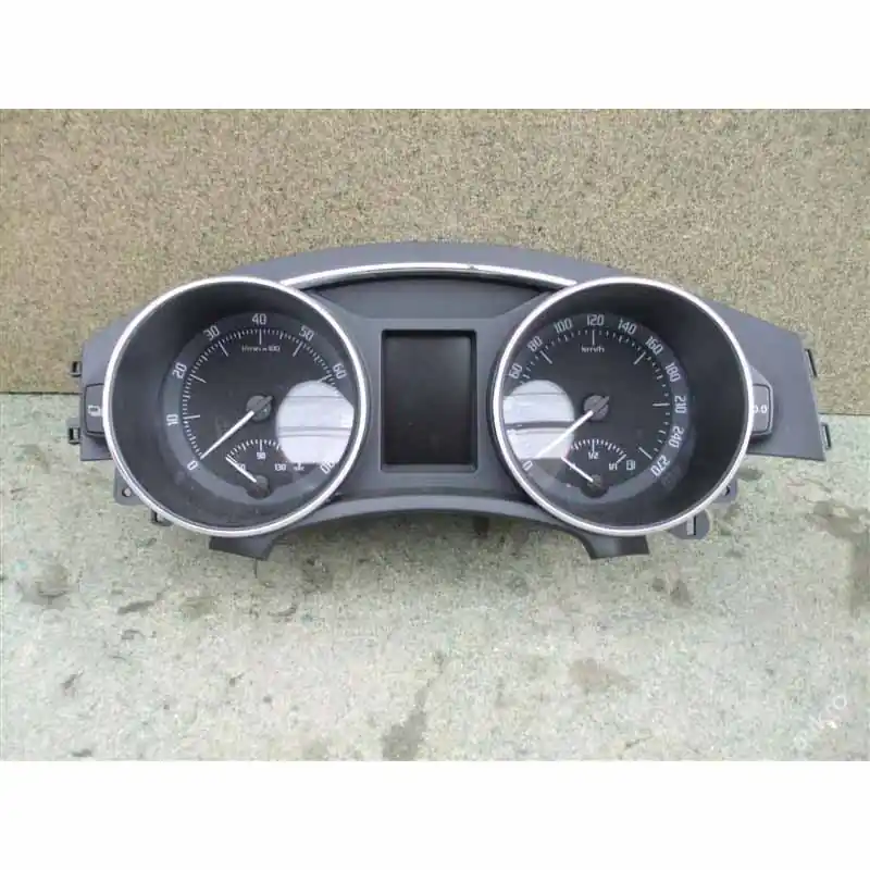 přístroje ŠKODA Superb II 3T0 3.6i3T1920841J Odeslání Ihned