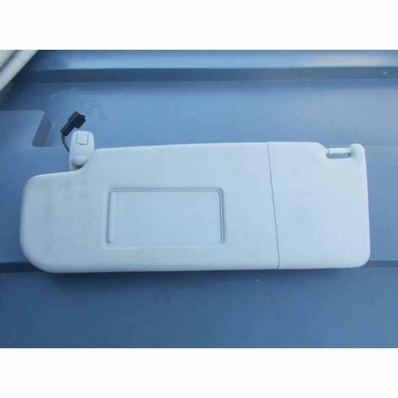 Koupit Online sluneční clona levá VAG3T0857551Q/R