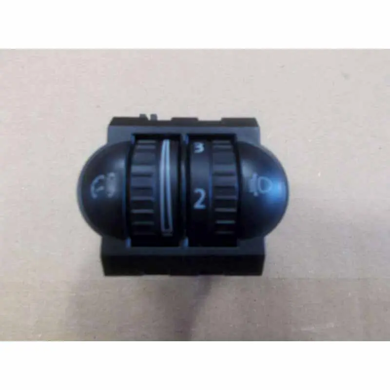 Ihned K Objednání regulátor osvětlení VAG1K0941333D