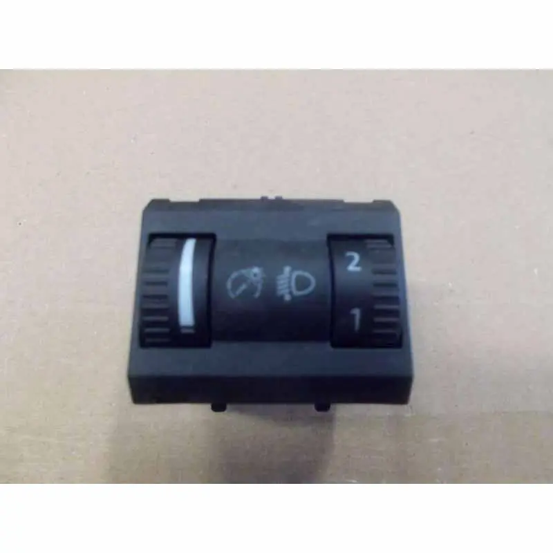 Značkový regulátor osvětlení VAG5L0941333