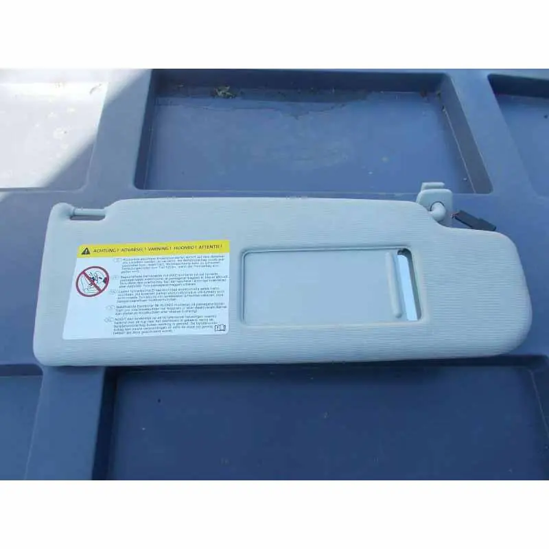 sluneční clona pravá VAG3C0857552L2F4 Top Prodej