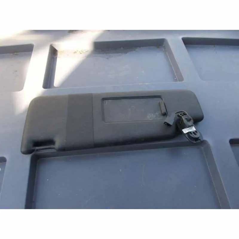 Poslední Šance sluneční clona pravá VAG1Q0857551P3H8