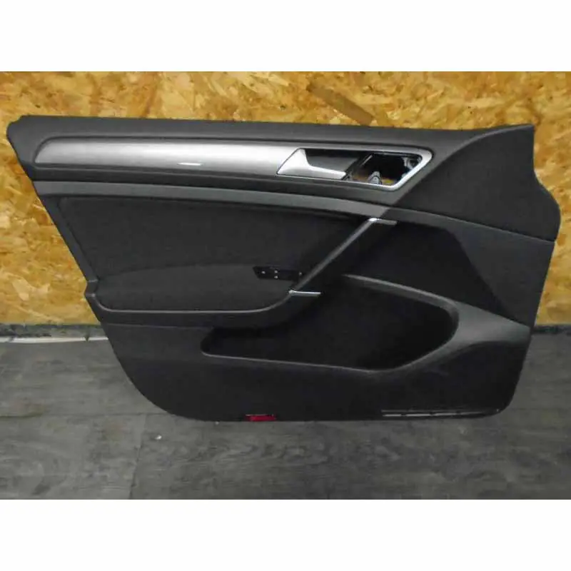 Cenový Hit tapecírunk dveří levý přední VW Golf VII 5G0