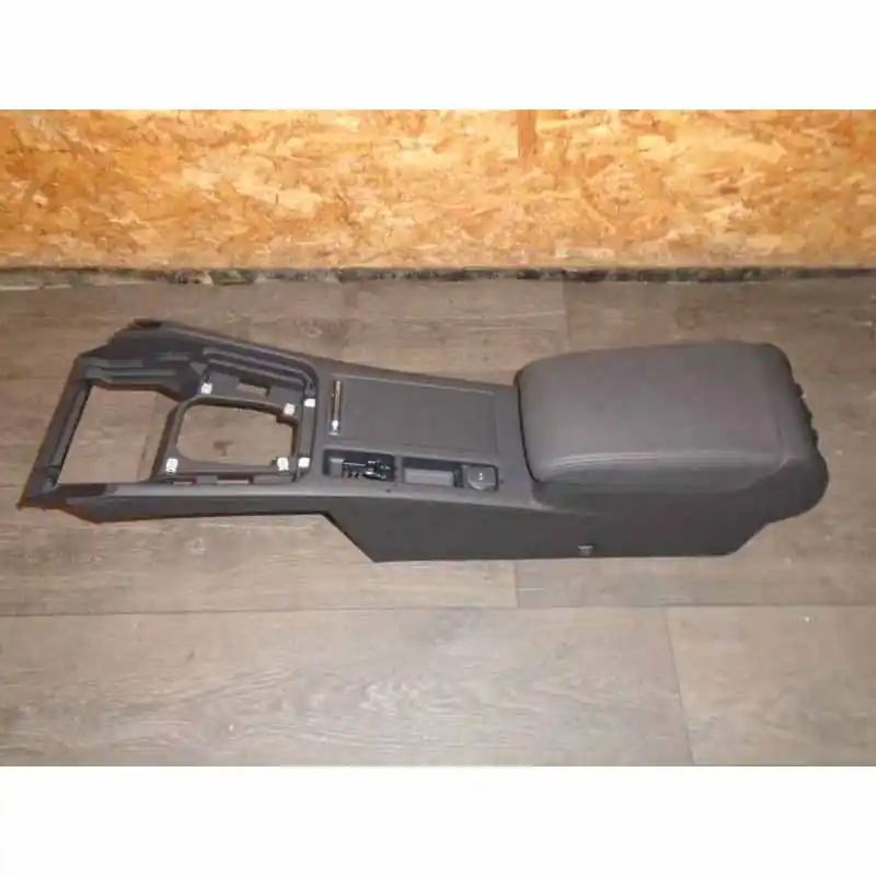 Vrácení Zdarma středový tunel + kožená loketní opěrka + výdechy ventilace zadní VW Arteon 3G8