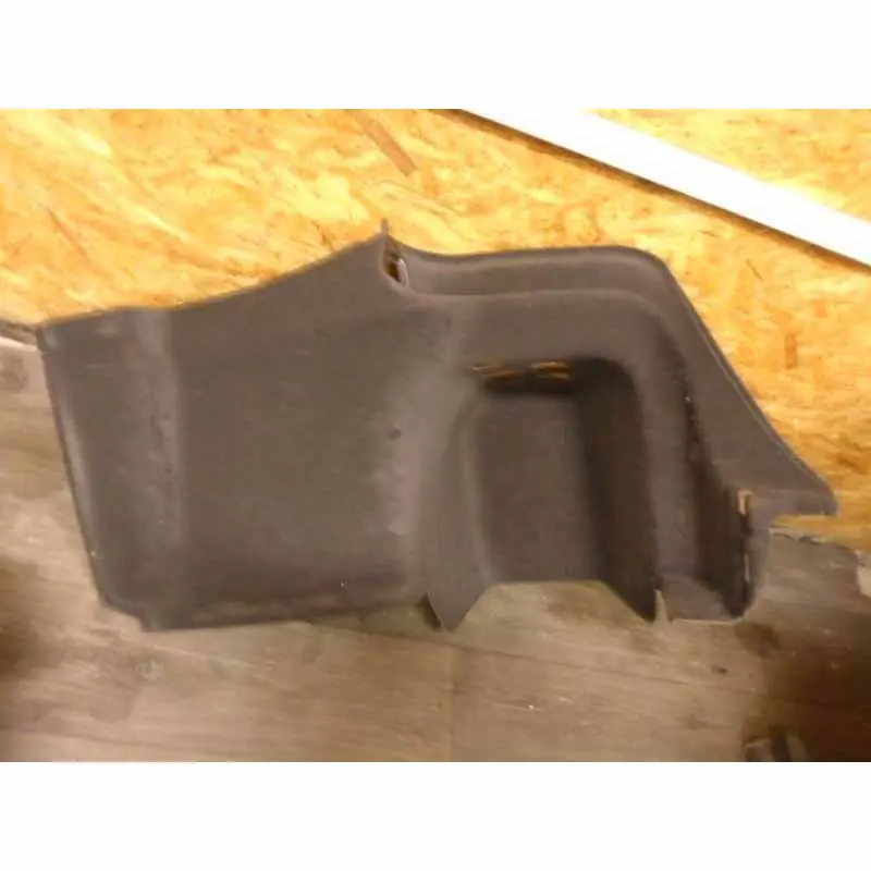 výplň kufru pravá AUDI A8 4H04H0863880C9X7 Poslední Šance