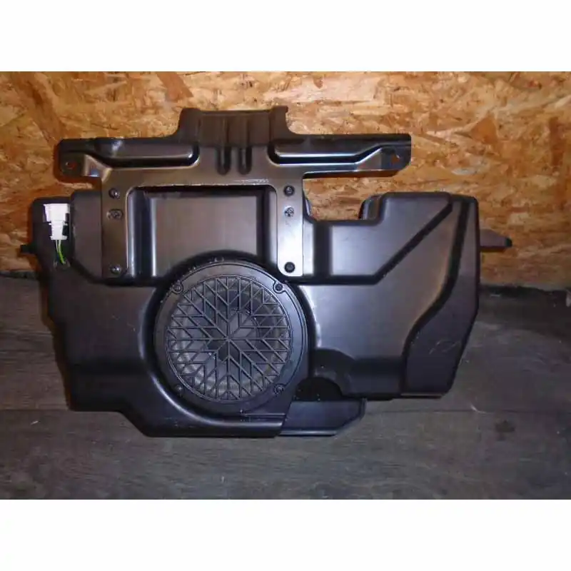 subwoofer AUDI Q5 8R0 9-128R0035382C Finální Výprodej