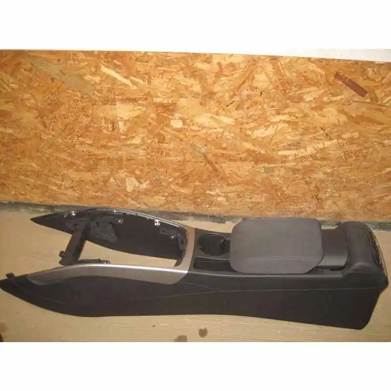 středový tunel + látková loketní opěrka + výdechy ventilace zadní AUDI A4 lift 8K0 Poslední Šance