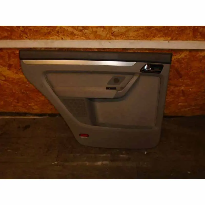 Top Prodej tapecírunk dveří levý zadní VW Touran 1T0 ->20061T0867211CPUEG