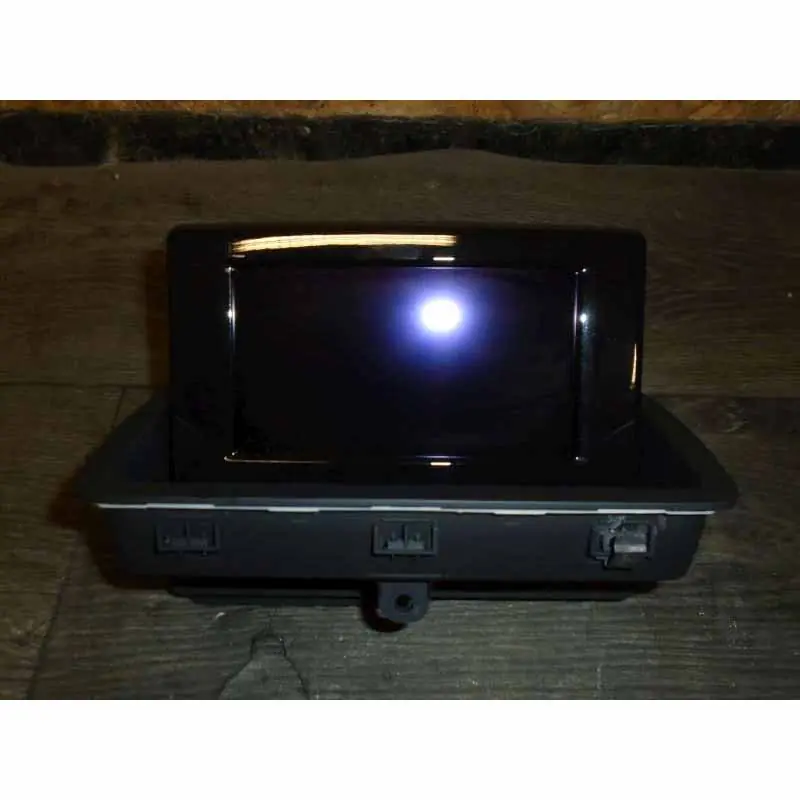 Časově Omezené display AUDI Q3 8U08U0857273A8U0857273B8U0857273E