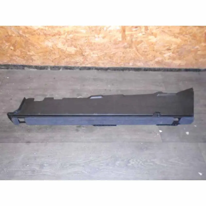 Tovární Cena díl dosedací - lišta do kufru pravá AUDI Q7 4M04M0863528D4M0863528J4PK