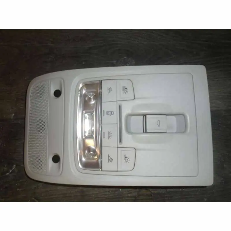 stropní světlo AUDI Q3 8U08X0947135AKET1 Novinka