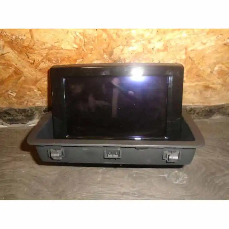 Koupit Online display AUDI Q3 8U08U0857273A6PF